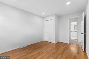 2302 Tanglevale Dr, Vienna, VA 22181 - Photo 34