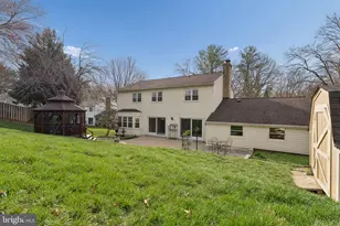 2302 Tanglevale Dr, Vienna, VA 22181 - Photo 46