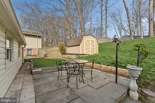 2302 Tanglevale Dr, Vienna, VA 22181 - Photo 62