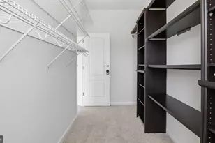 13658 Air and Space Museum Pkwy, Herndon, VA 20171 - Photo 30