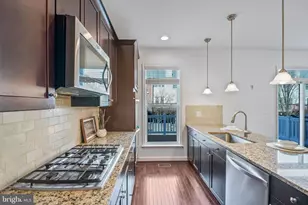 6262 Casdin Dr, Alexandria, VA 22310 - Photo 12