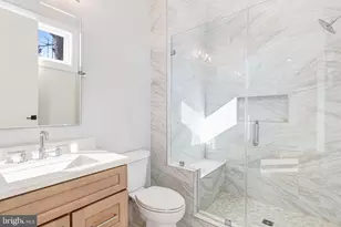 9341 Chestnut Knolls Dr, Fairfax, VA 22032 - Photo 24