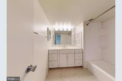 2629 Fort Farnsworth Road #276, Alexandria, VA 22303 - Photo 8