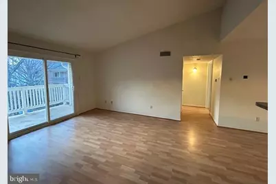 1539 Lincoln Way #303, McLean, VA 22102 - Photo 2