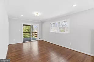 9116 Hamilton Dr, Fairfax, VA 22031 - Photo 14