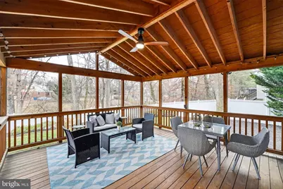 2295 Shawn Court, Dunn Loring, VA 22027 - Photo 28