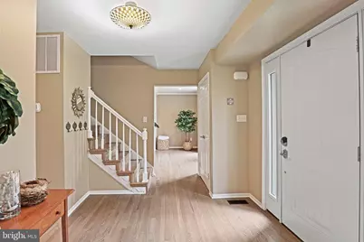 11202 Cranbrook Lane, Oakton, VA 22124 - Photo 6