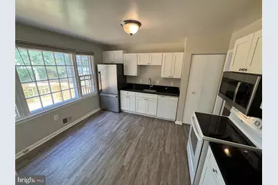 7918 Edinburgh Drive, Springfield, VA 22153 - Photo 16