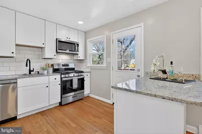3229 Magnolia Avenue, Falls Church, VA 22041 - Photo 8
