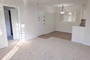 5902 Surrey Hill Pl, Springfield, VA 22152 - Photo 4