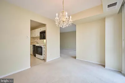 2300 Pimmit Drive #912, Falls Church, VA 22043 - Photo 18
