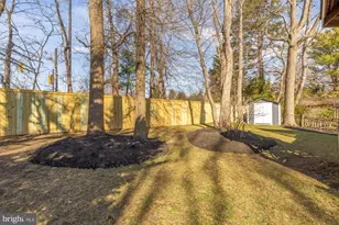 11688 Stockbridge Ln, Reston, VA 20194 - Photo 42