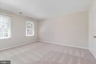 9910 Chase Hill Ct, Vienna, VA 22182 - Photo 28