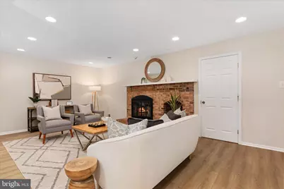 9910 Chase Hill Court, Vienna, VA 22182 - Photo 16