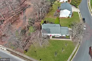 8410 Terra Woods Dr, Springfield, VA 22153 - Photo 42