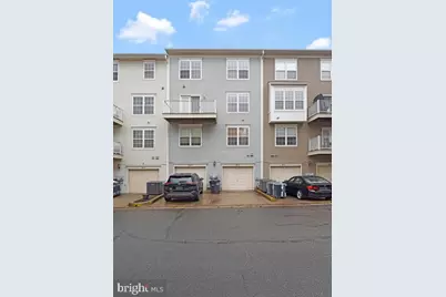 8045 Gatehouse Road #17, Falls Church, VA 22042 - Photo 32