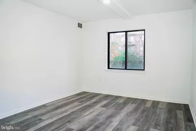 625 Center Street #T3, Herndon, VA 20170 - Photo 20