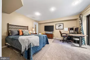 2784 Devonshire Garden Ct, Falls Church, VA 22042 - Photo 44