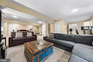 2784 Devonshire Garden Ct, Falls Church, VA 22042 - Photo 40