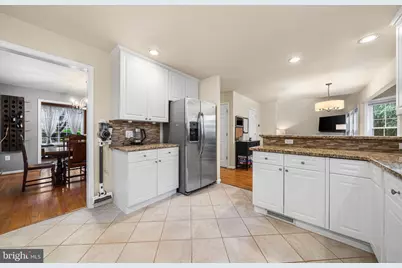 2784 Devonshire Garden Court, Falls Church, VA 22042 - Photo 16