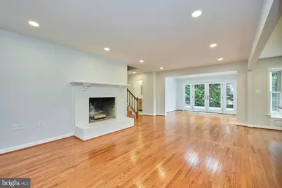 6218 Homespun Lane, Falls Church, VA 22044 - Photo 6