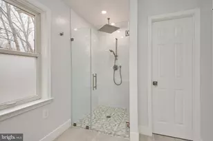 6218 Homespun Ln, Falls Church, VA 22044 - Photo 36