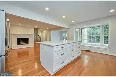 6218 Homespun Lane, Falls Church, VA 22044 - Photo 12