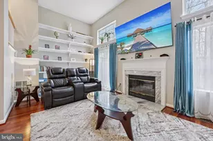 8309 Linden Oaks Ct, Lorton, VA 22079 - Photo 6