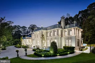 9412 Mafi Ct, Great Falls, VA 22066 - Photo 2