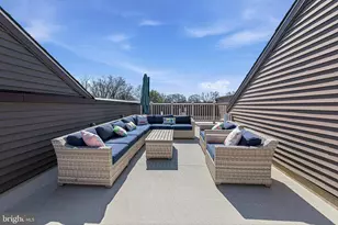 9317 Lemon Mint Ct, Fairfax, VA 22031 - Photo 28