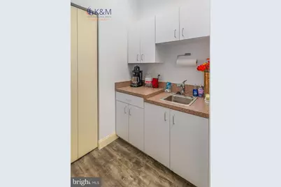 459 Herndon Parkway #14, Herndon, VA 20170 - Photo 4