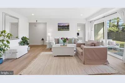 7725 Inversham Drive #144, Falls Church, VA 22042 - Photo 6