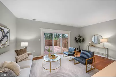 5822 Burke Manor Court, Burke, VA 22015 - Photo 2