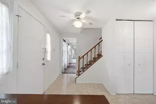 10302 Steamboat Landing Ln, Burke, VA 22015 - Photo 8