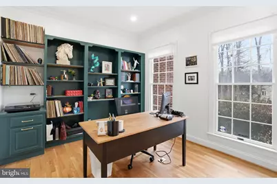 8656 Tuttle Road, Springfield, VA 22152 - Photo 12