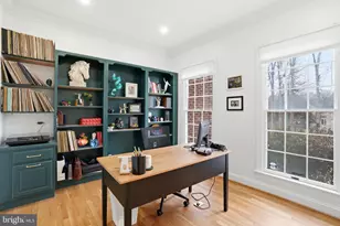 8656 Tuttle Rd, Springfield, VA 22152 - Photo 12