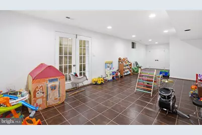 8656 Tuttle Road, Springfield, VA 22152 - Photo 26