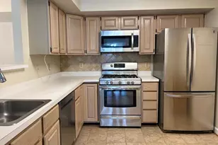 12233 Fairfield House Dr, Fairfax, VA 22033 - Photo 10