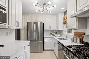 5909 Ridge View Dr, Alexandria, VA 22310 - Photo 10