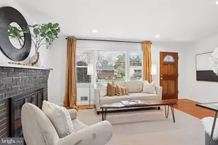 5909 Ridge View Dr, Alexandria, VA 22310 - Photo 4