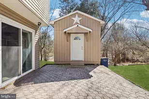 13501 King Charles Dr, Chantilly, VA 20151 - Photo 50