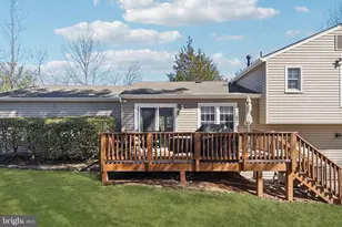 13501 King Charles Dr, Chantilly, VA 20151 - Photo 52