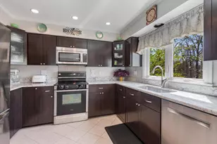 14805 Hartlaub Ct, Centreville, VA 20120 - Photo 14