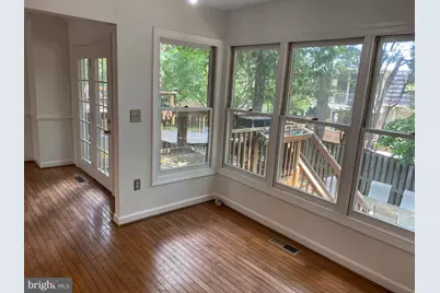 6212 Squires Hill Drive, Falls Church, VA 22044 - Photo 8