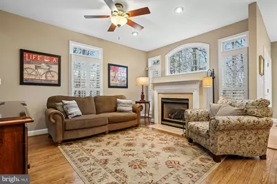 4201 Lower Park Drive, Fairfax, VA 22030 - Photo 8