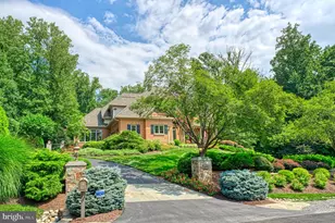 10914 Shallow Creek Dr, Great Falls, VA 22066 - Photo 106