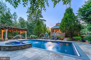 10914 Shallow Creek Dr, Great Falls, VA 22066 - Photo 98
