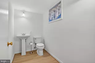 5401 Kinnerly Ct, Burke, VA 22015 - Photo 24