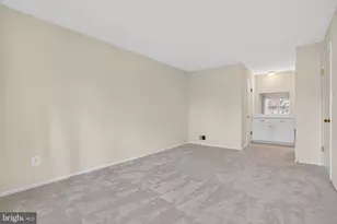 5401 Kinnerly Ct, Burke, VA 22015 - Photo 12