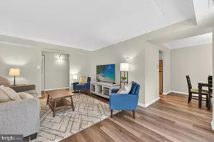 11735 Ledura Ct, Reston, VA 20191 - Photo 4